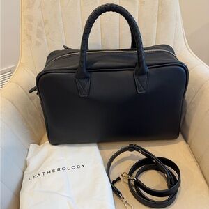 EUC LEATHEROLOGY PARKER SATCHEL BLACK